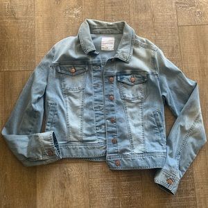 Jean jacket barely worn